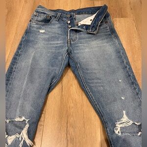 Levi's Women's High Rise Distressed Jeans